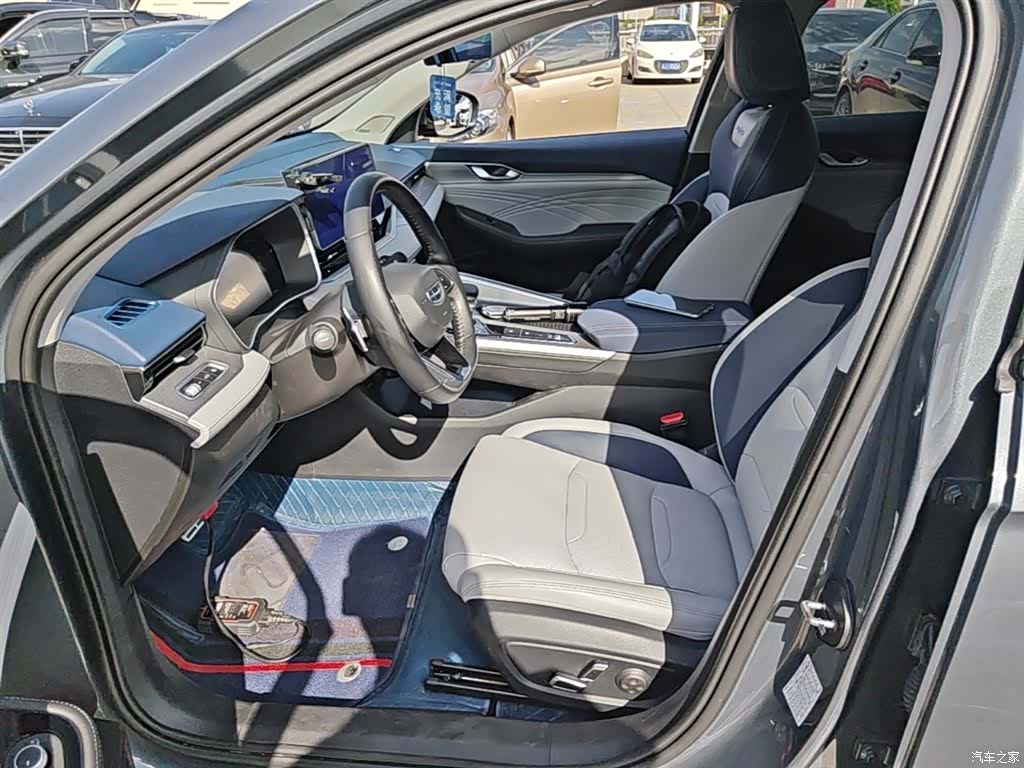 Geely Preface, 2022 15