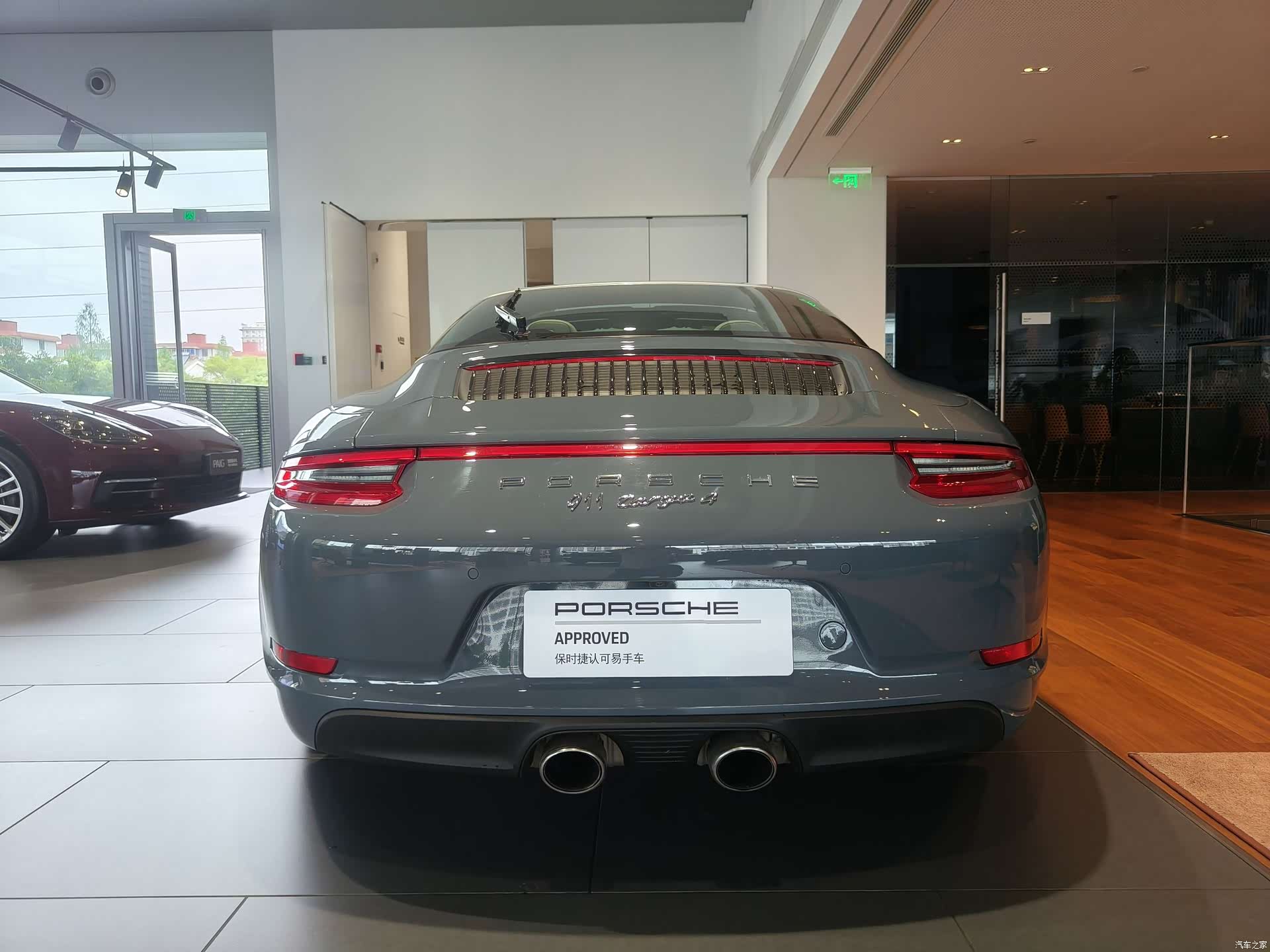 Porsche 911, 2018 8