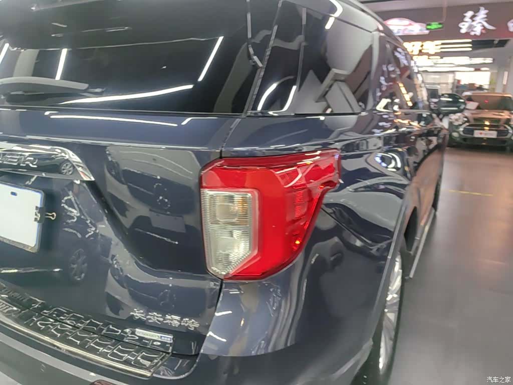 Ford Explorer, 2021 8