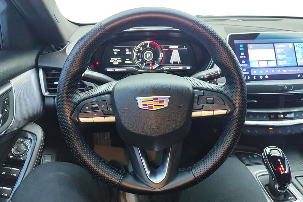 Cadillac CT5, 2024 15