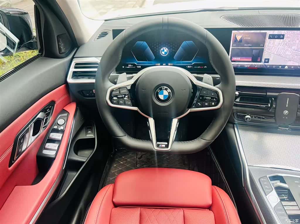 BMW 3 Series, 2025 12