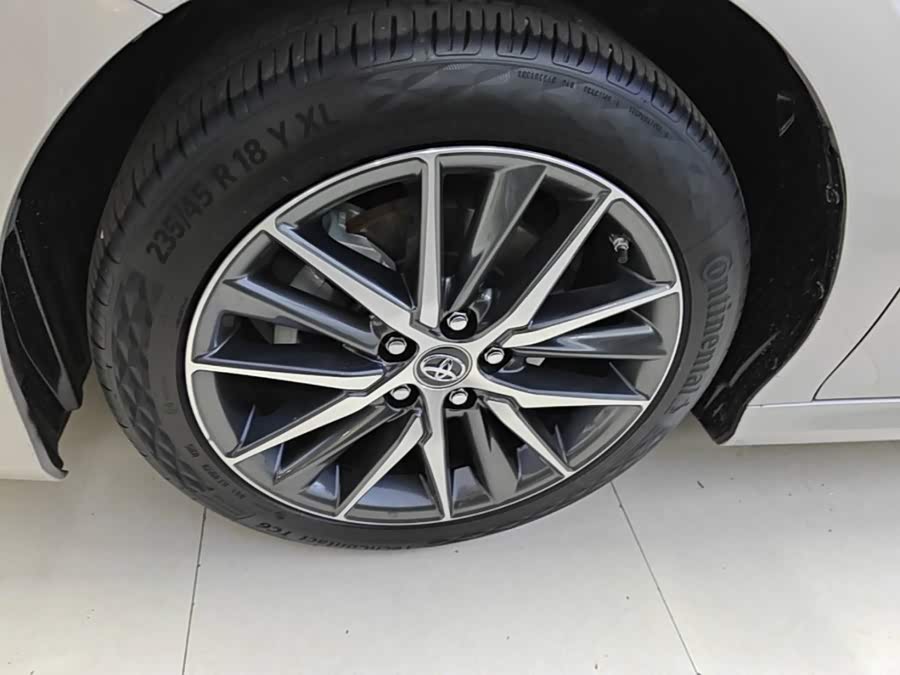 Toyota Camry 2022, фото 23