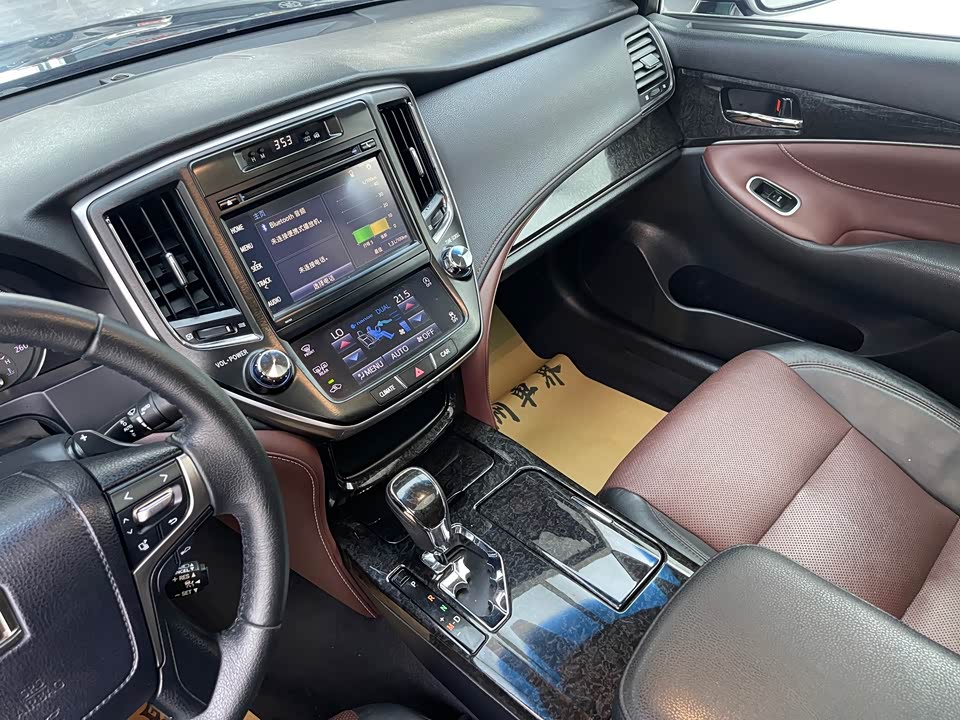 Toyota crown Toyota crown