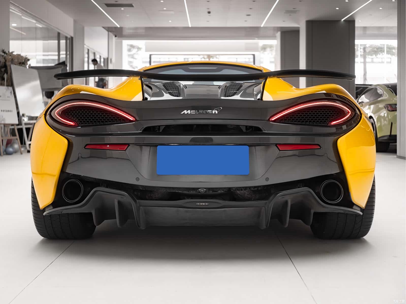 McLaren 540C, 2017 18
