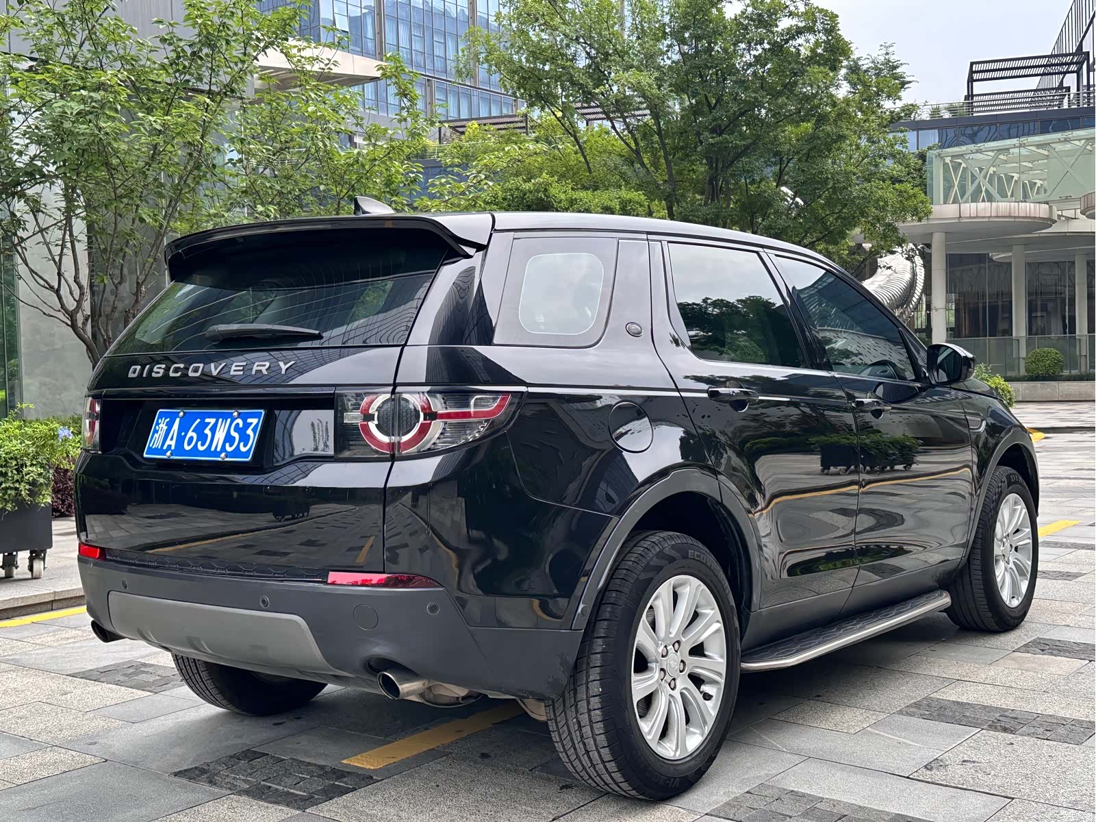 Land Rover Discovery, 2018 4
