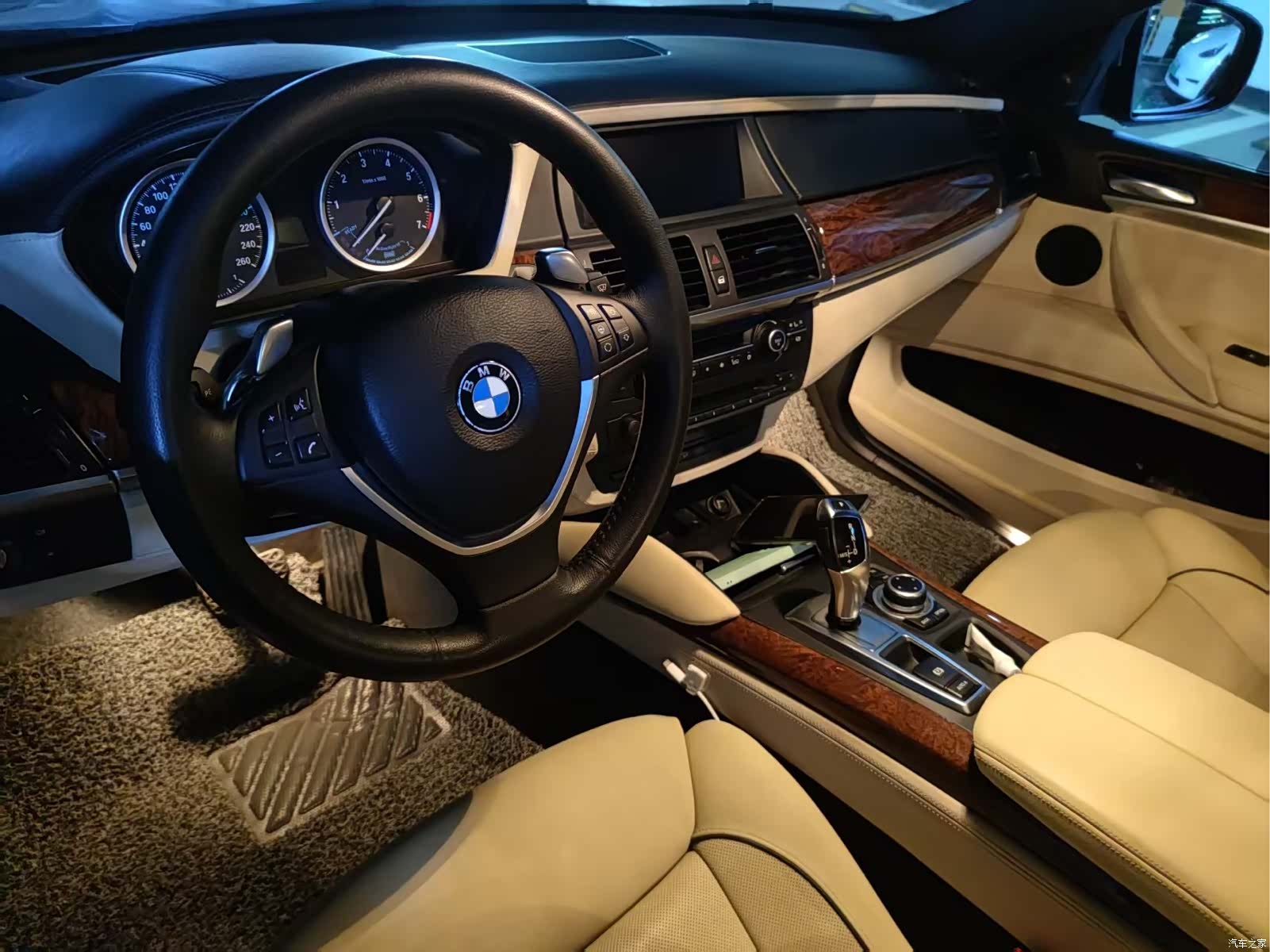BMW X6, 2011 12