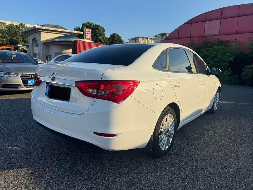 Buick Yinglang