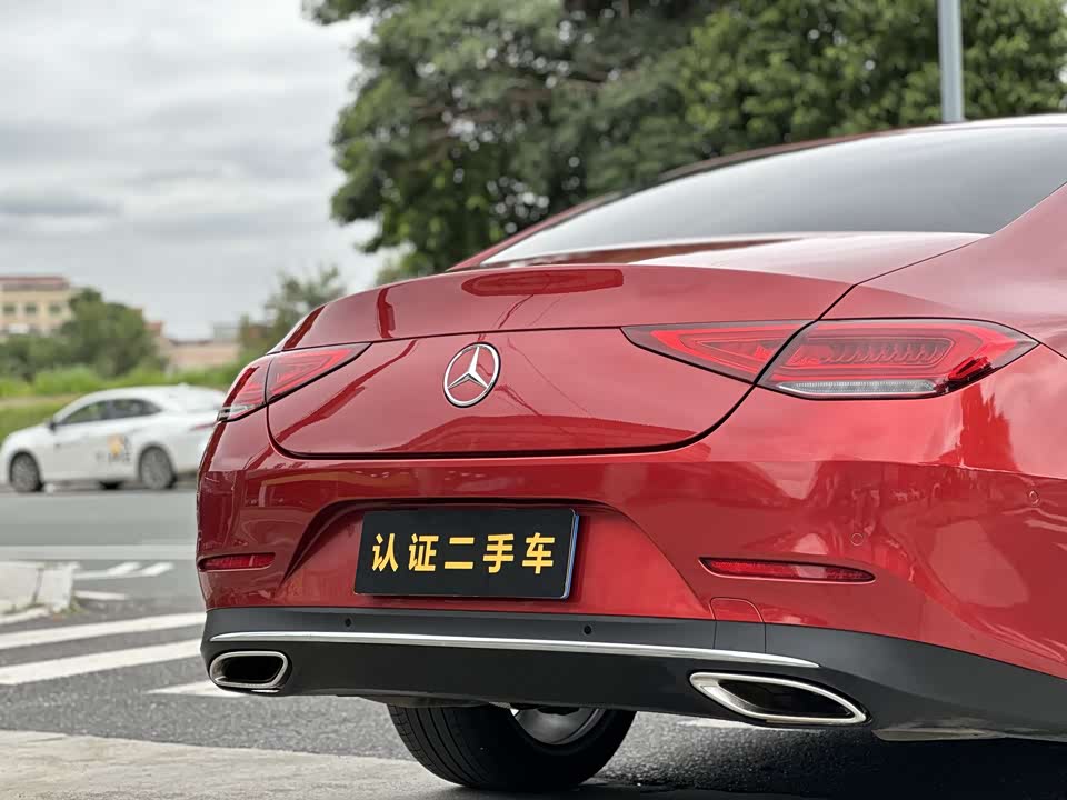 Mercedes-Benz CLS