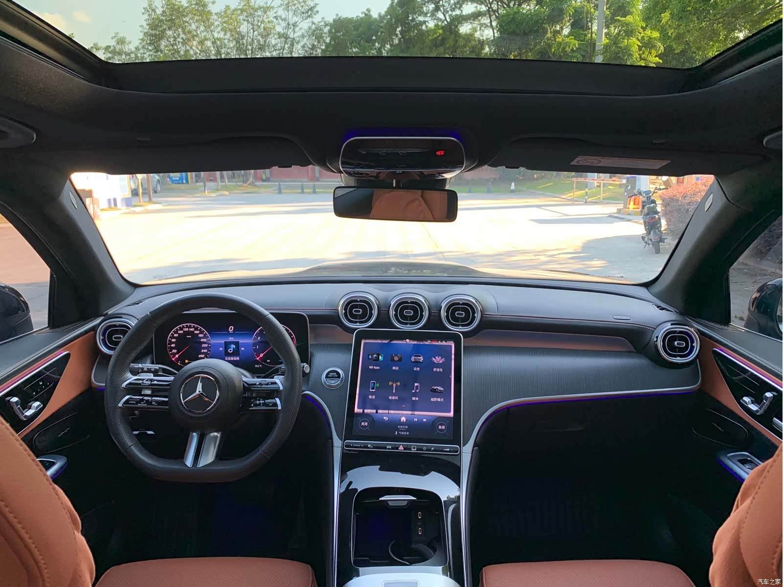 Mercedes-Benz GLC, 2024 6