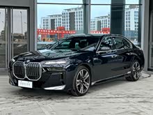 ����7ϵ 2023�� �Ŀ� 740Li ������ M�˶���װ