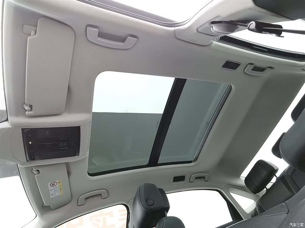 Volkswagen Passat, 2024 14