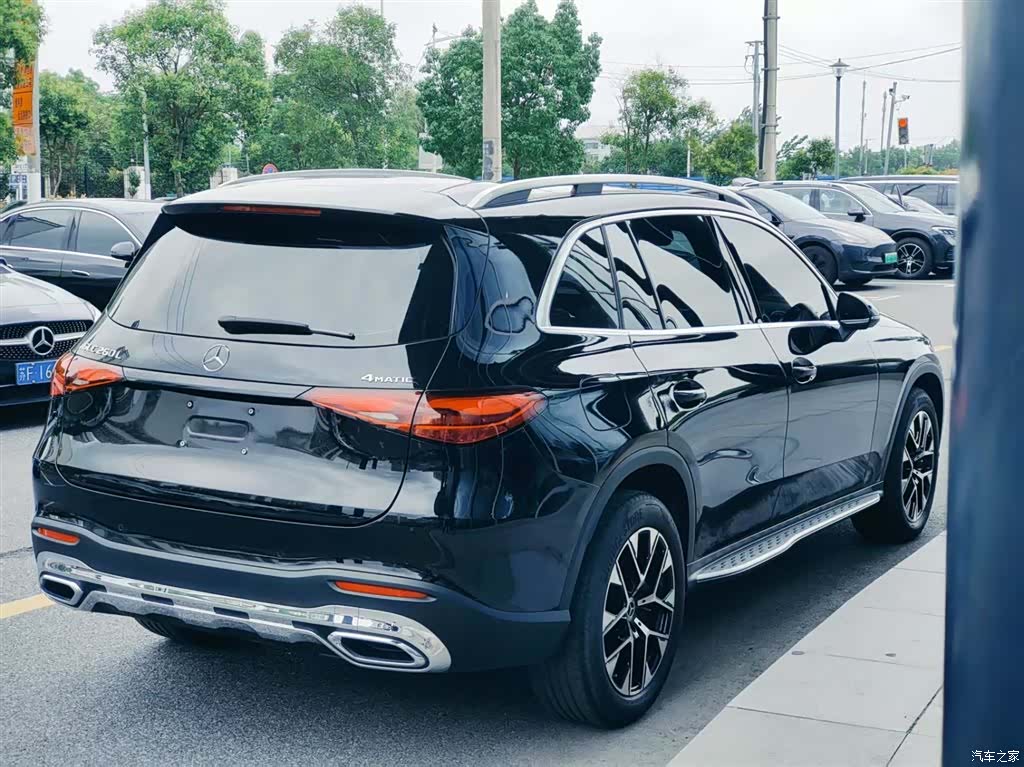 Mercedes-Benz GLC, 2024 6