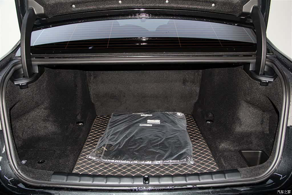BMW 7 Series, 2026 34