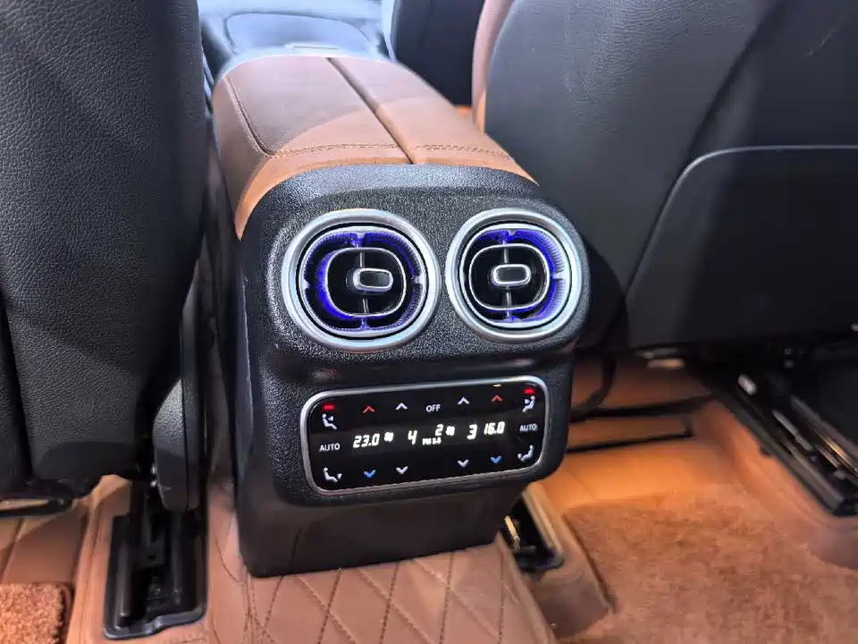 Mercedes-Benz GLC Mercedes-Benz GLC