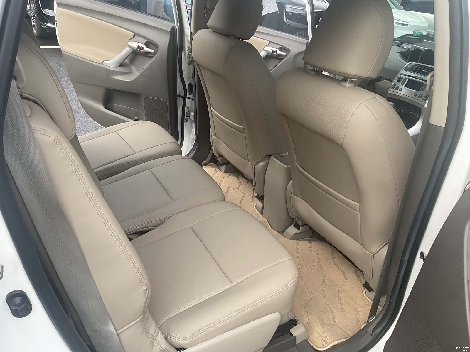 Toyota 180E, 2012 12
