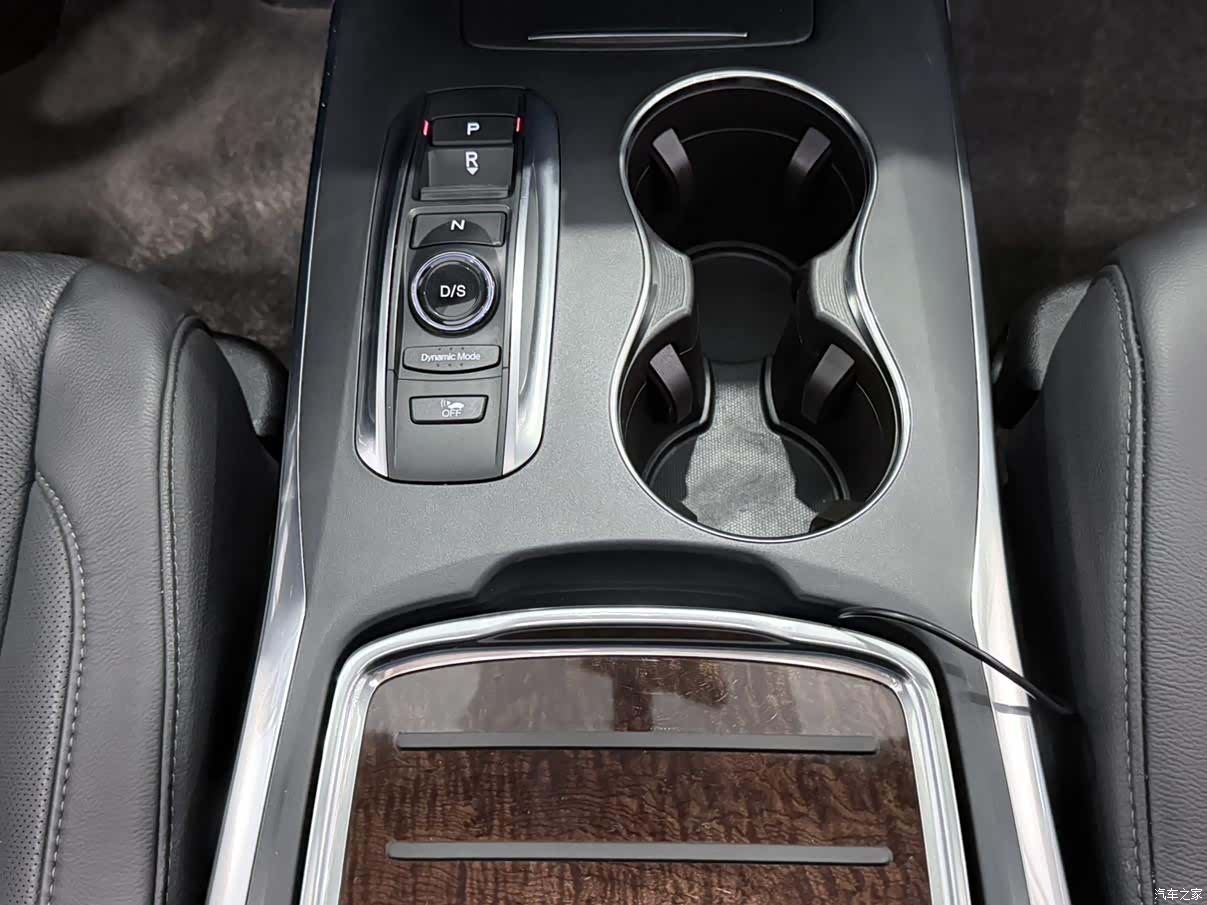Acura MDX, 2018 7