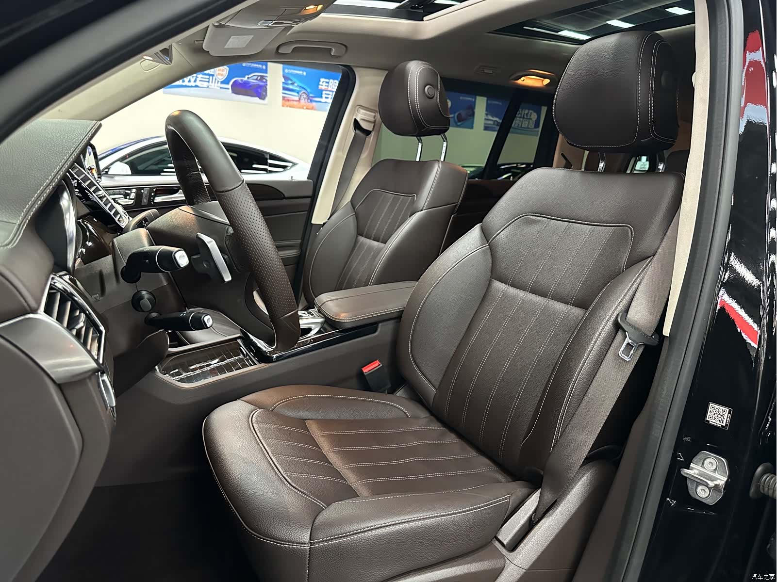 Mercedes-Benz GLS, 2019 18