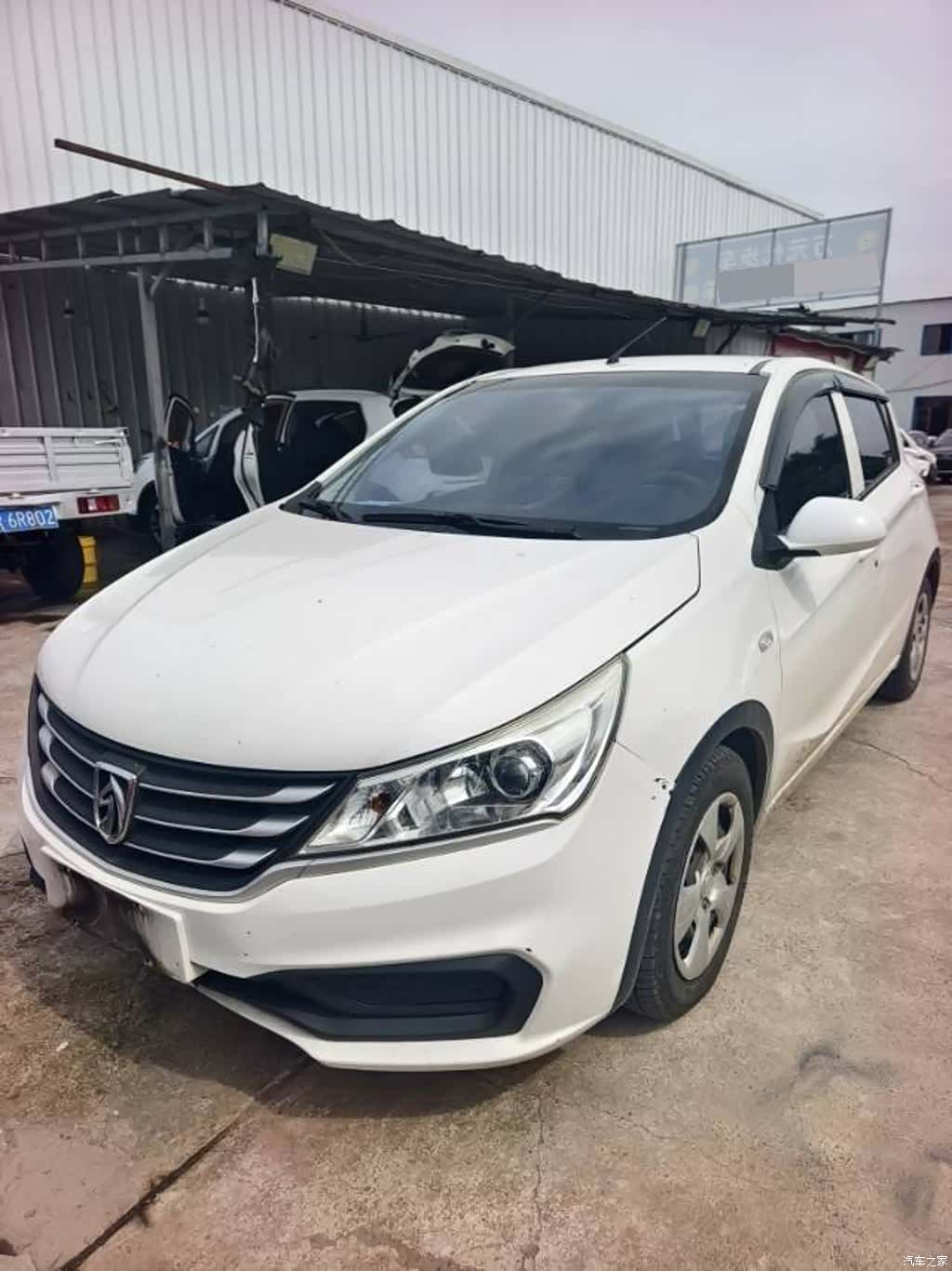 Wuling 310, 2017 1