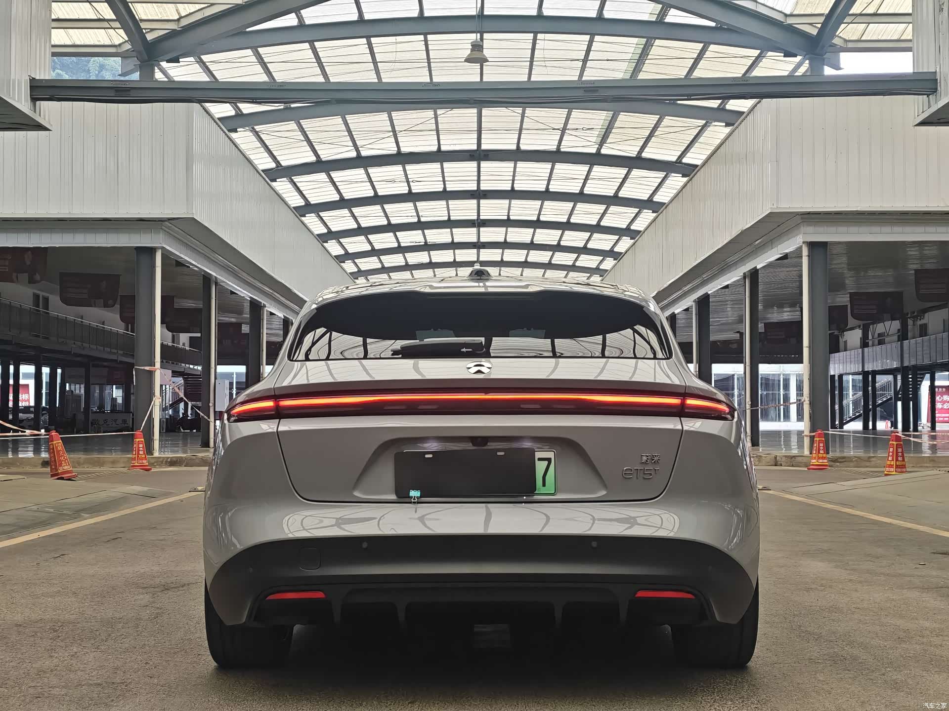 NIO ET5, 2024 12