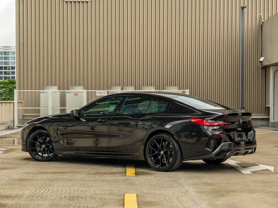 BMW 8 series BMW 8 series