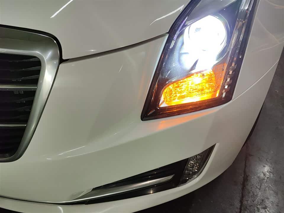 Cadillac ATS-L