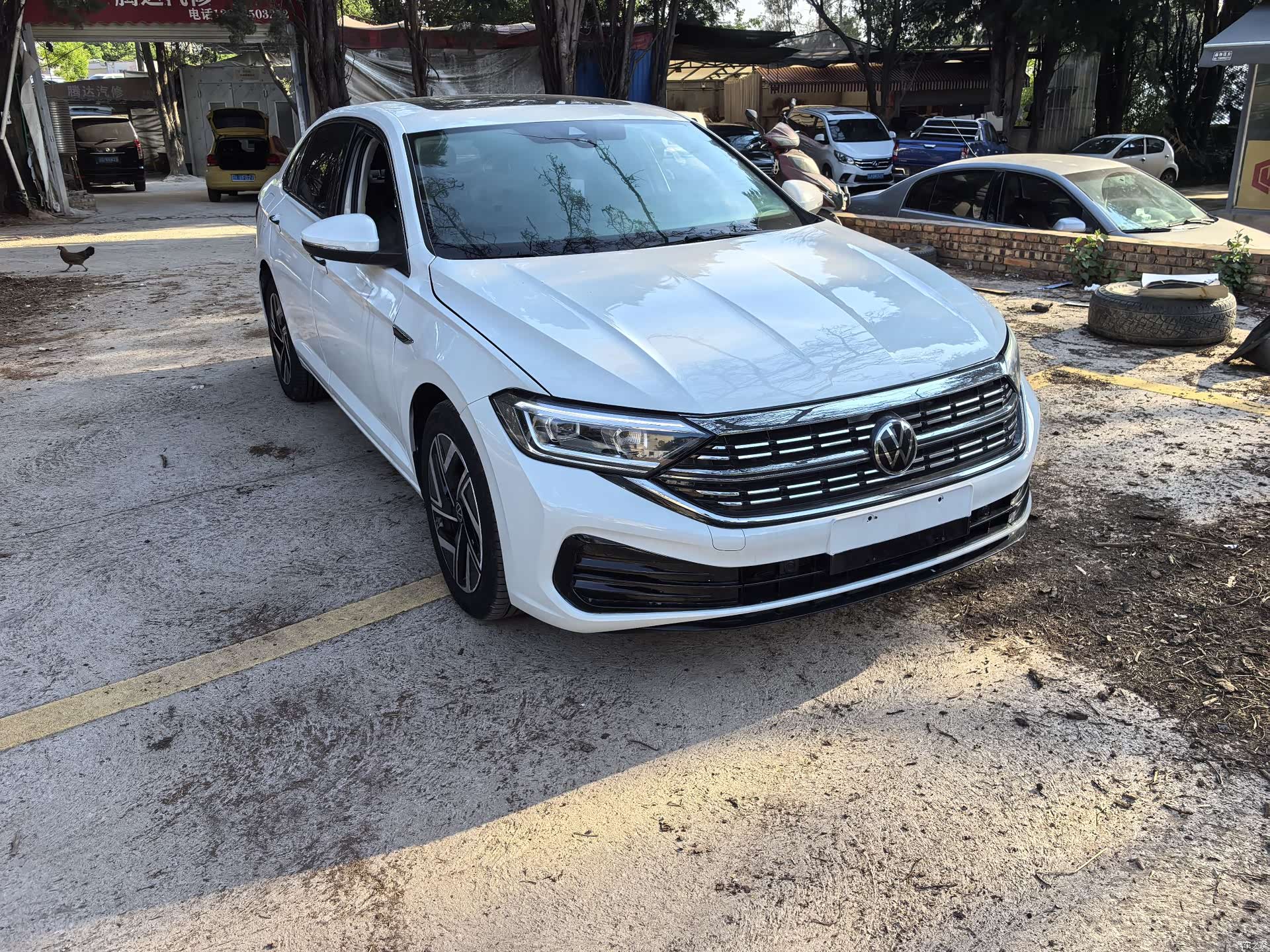 Volkswagen Sagitar, 2024 3