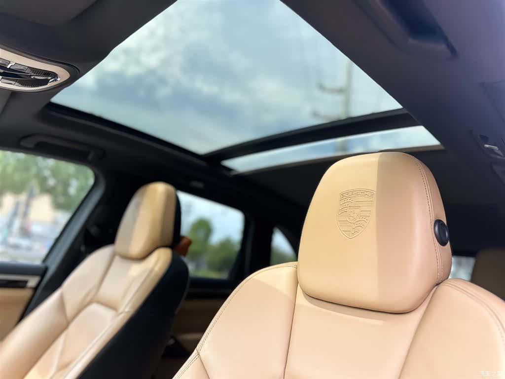 Porsche Cayenne, 2014 16