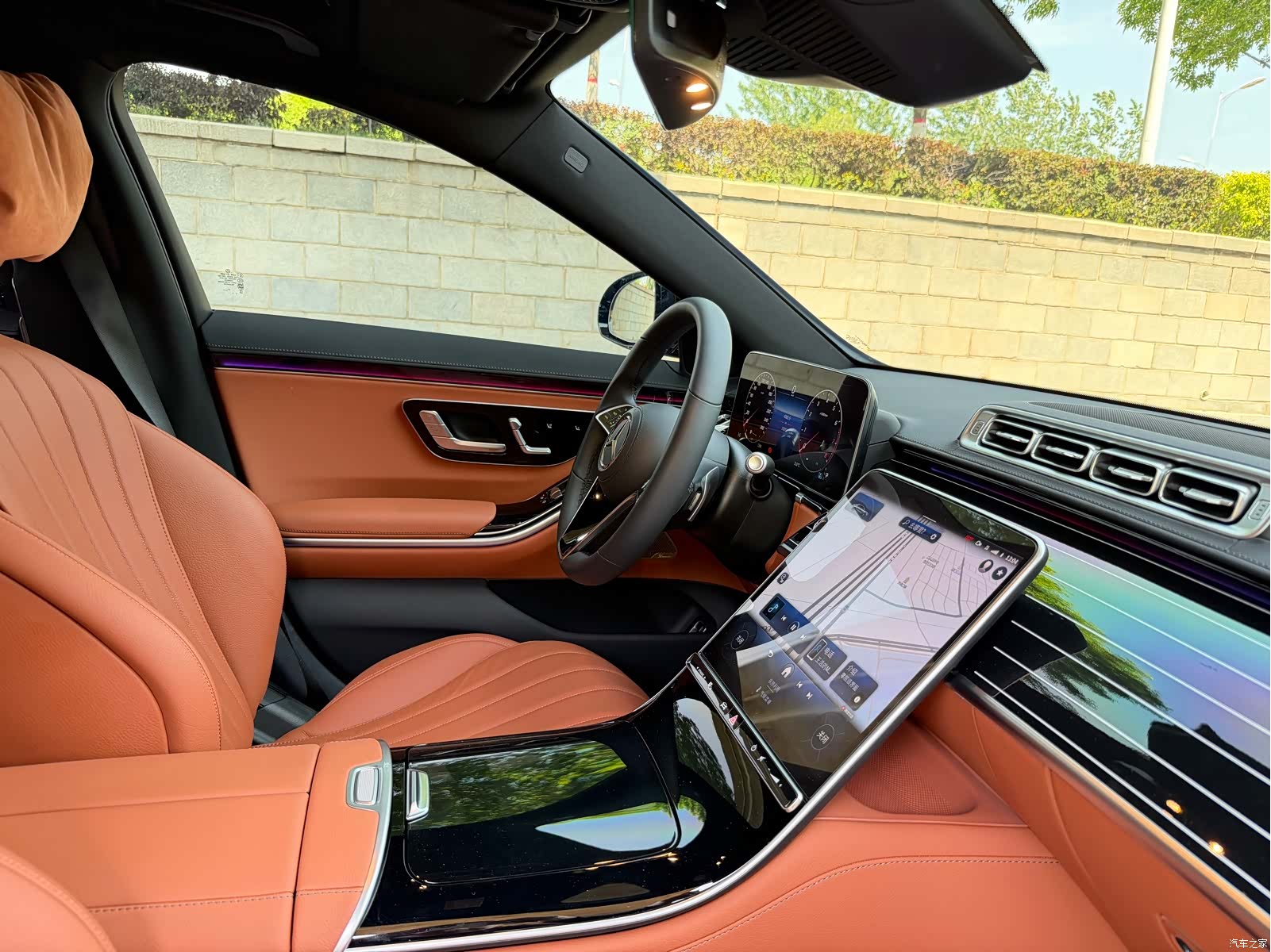 Mercedes-Benz S-Class, 2024 9