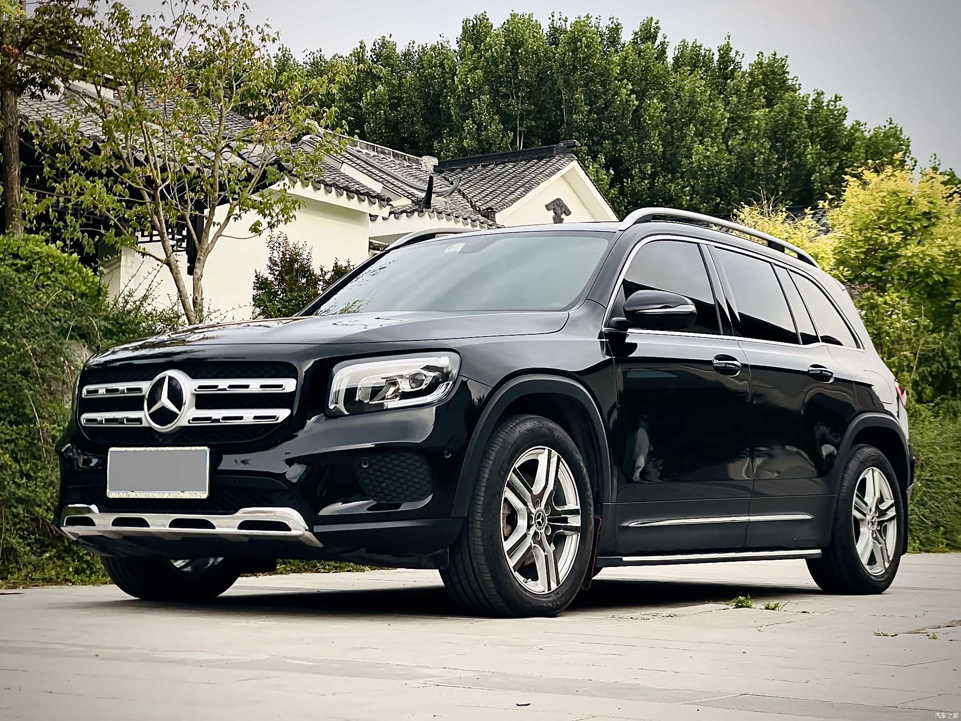 Mercedes-Benz GLB, 2021 1