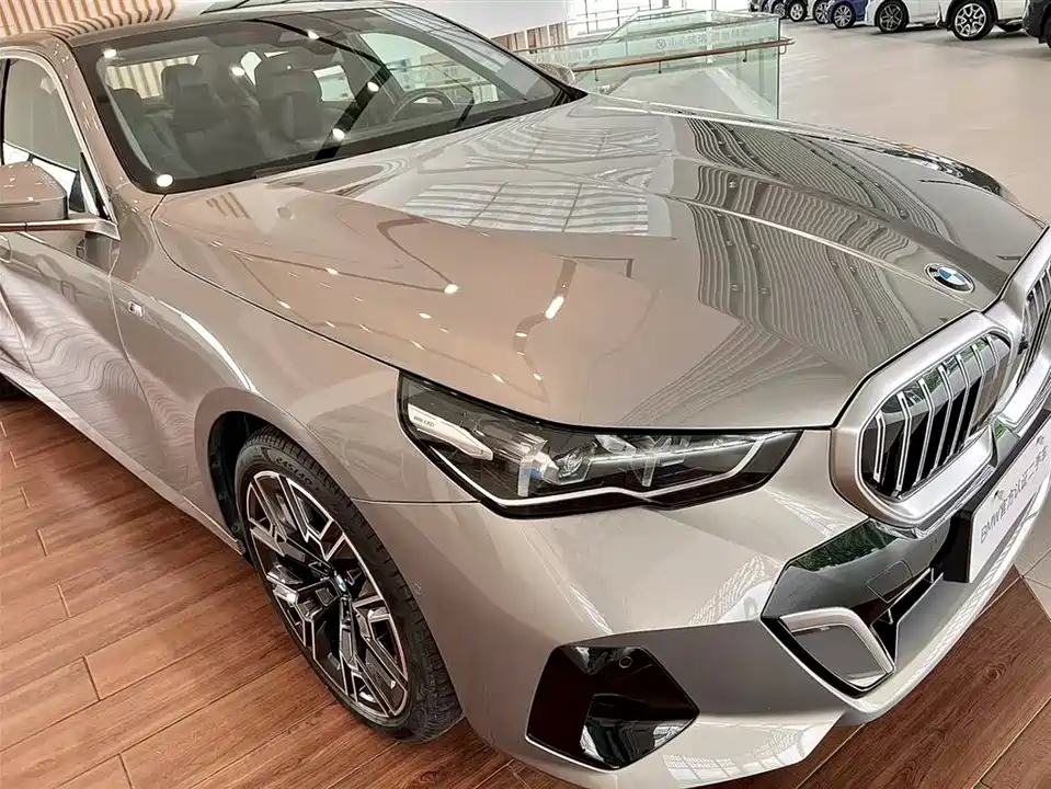 BMW 5 series BMW 5 series