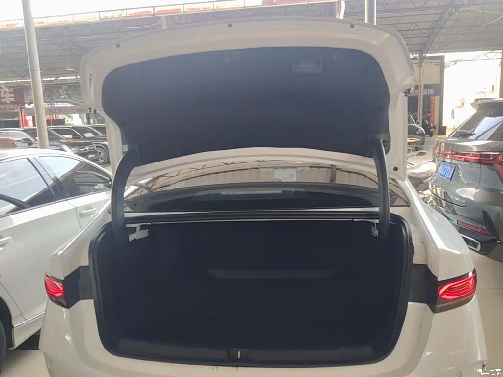 BYD Qin, 2026 19