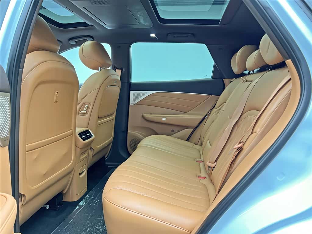 DongFeng L8, 2025 16