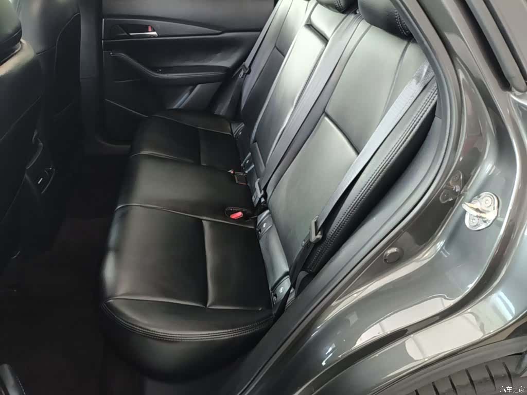 Mazda CX-30, 2020 17