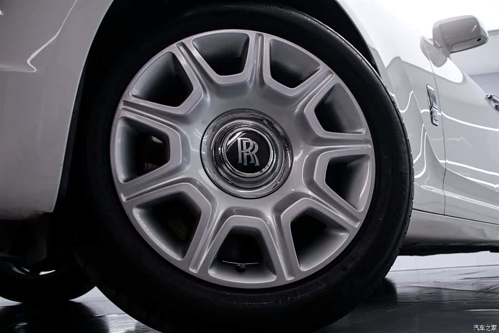 Rolls-Royce Ghost, 2011 16