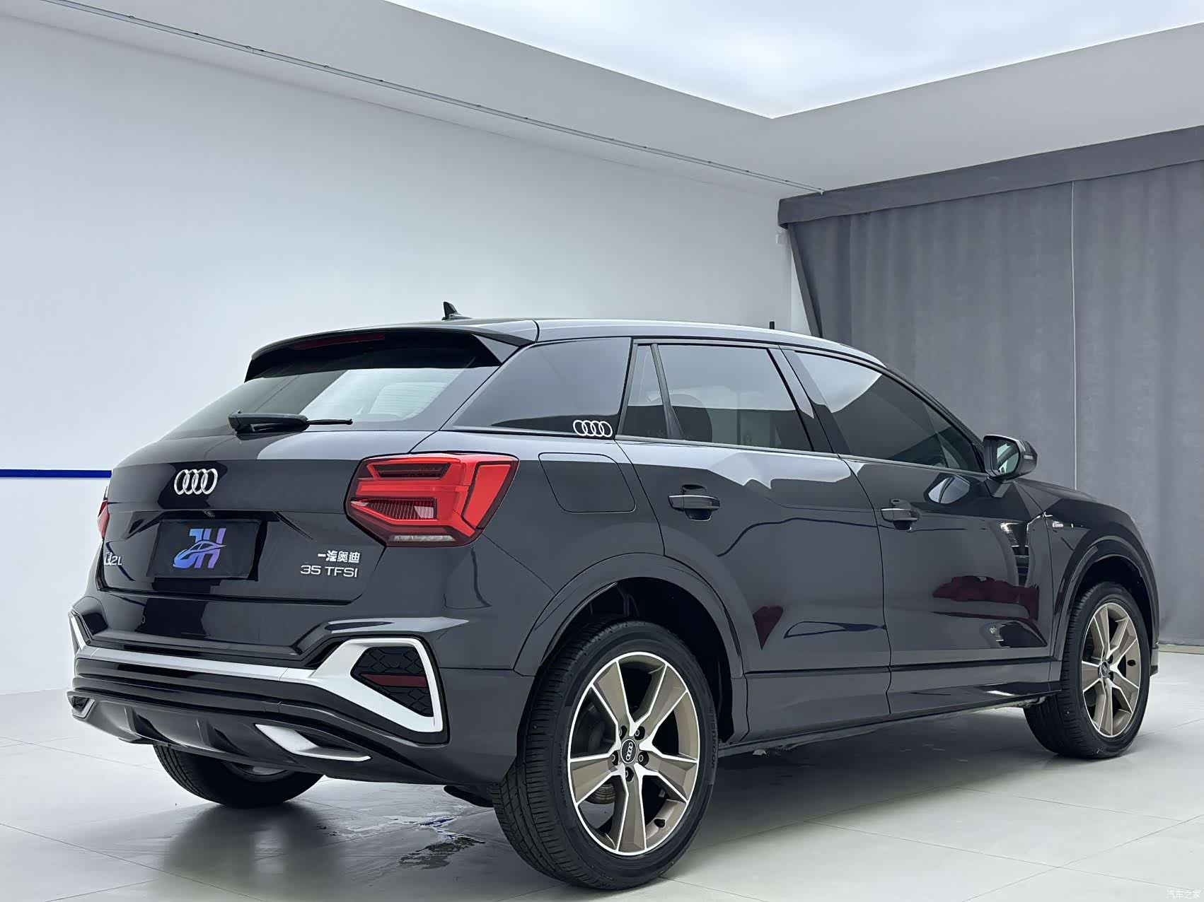 Audi Q2L, 2022 6