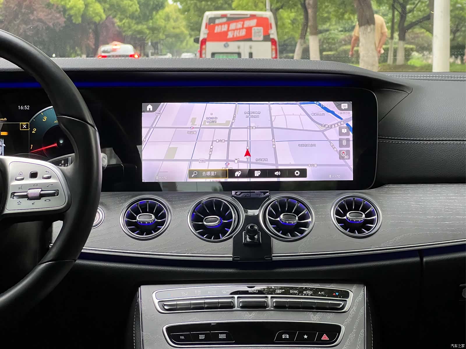 Mercedes-Benz CLS, 2021 16