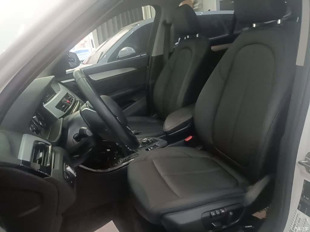 BMW X1, 2019 15