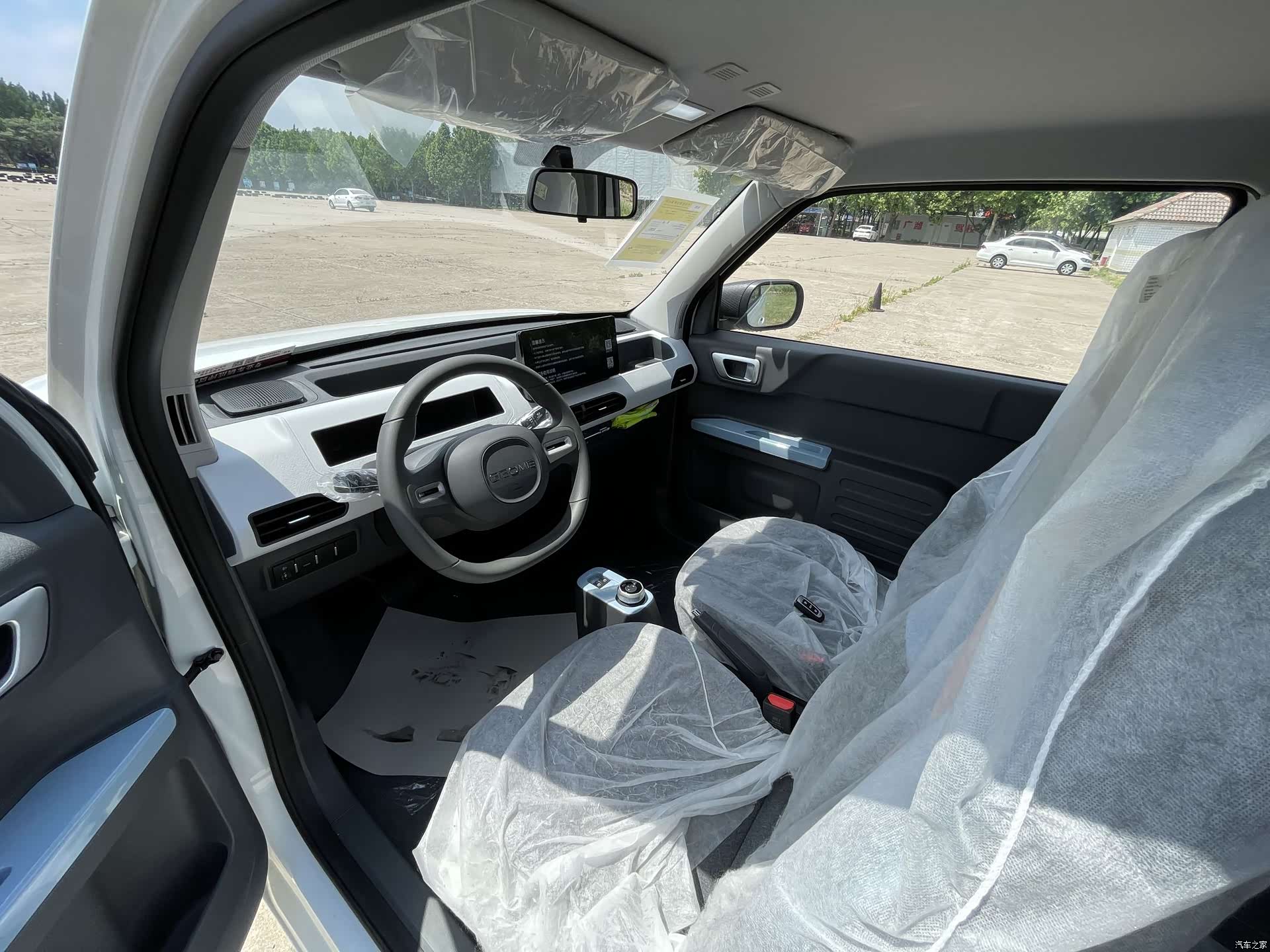 Geely Panda, 2026 9