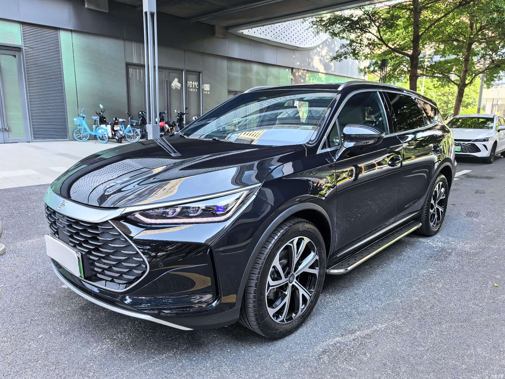 BYD Tang