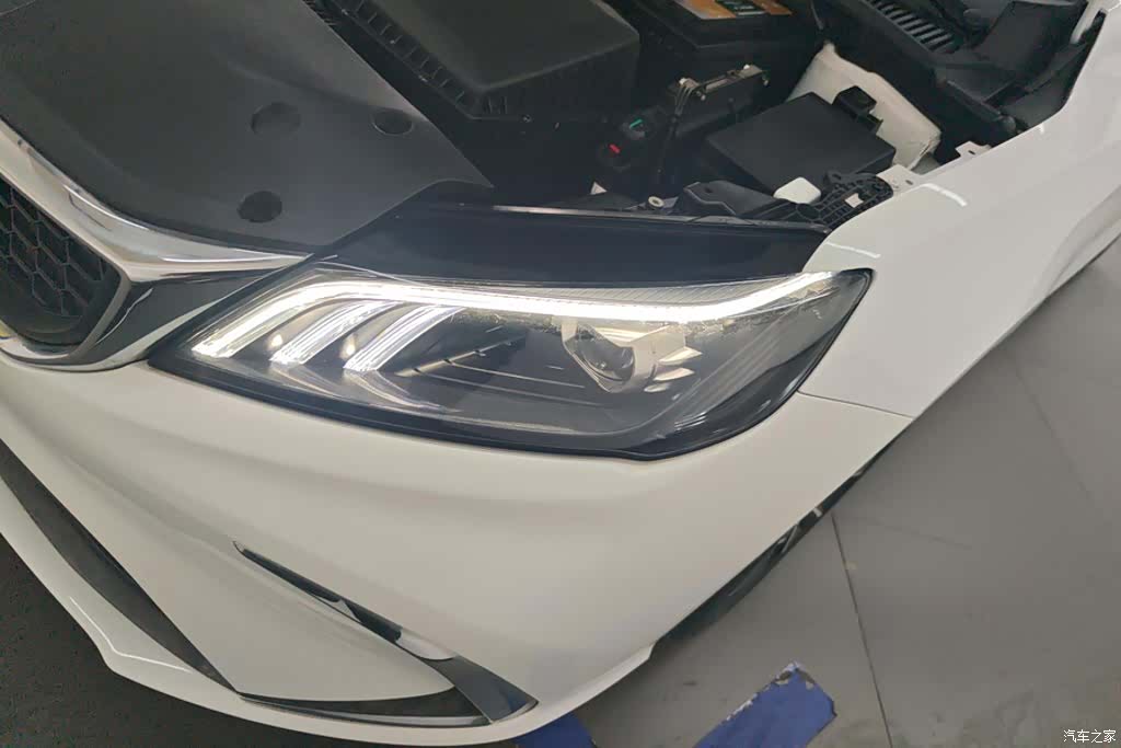 Geely Binray, 2025 все фото