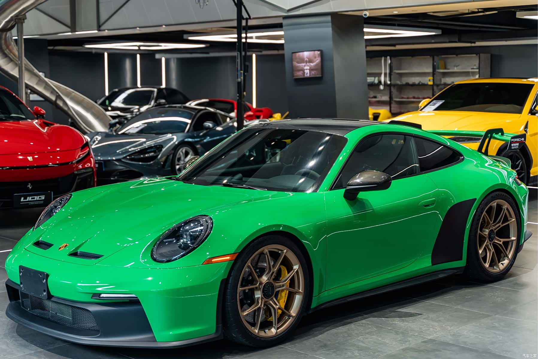 Porsche 911, 2023 1
