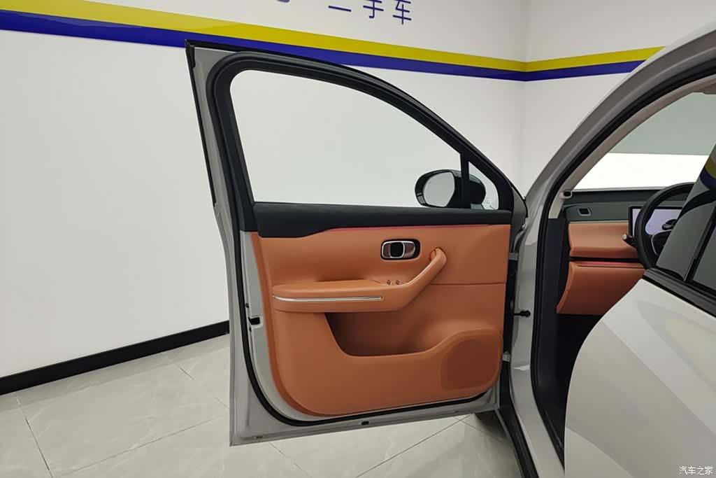 Leapmotor C10, 2025 7