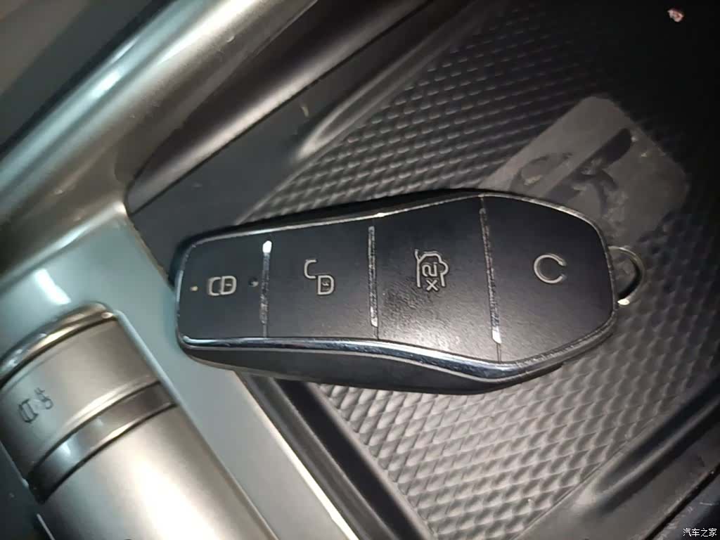 BYD Dolphin, 2023 9
