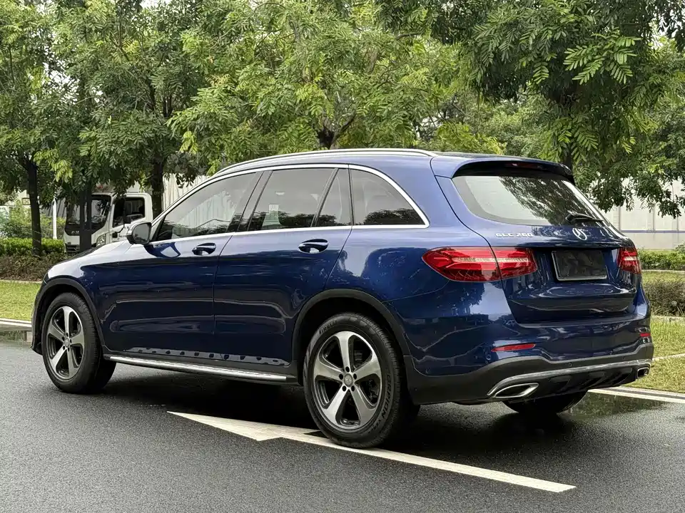 Mercedes-Benz GLC Mercedes-Benz GLC