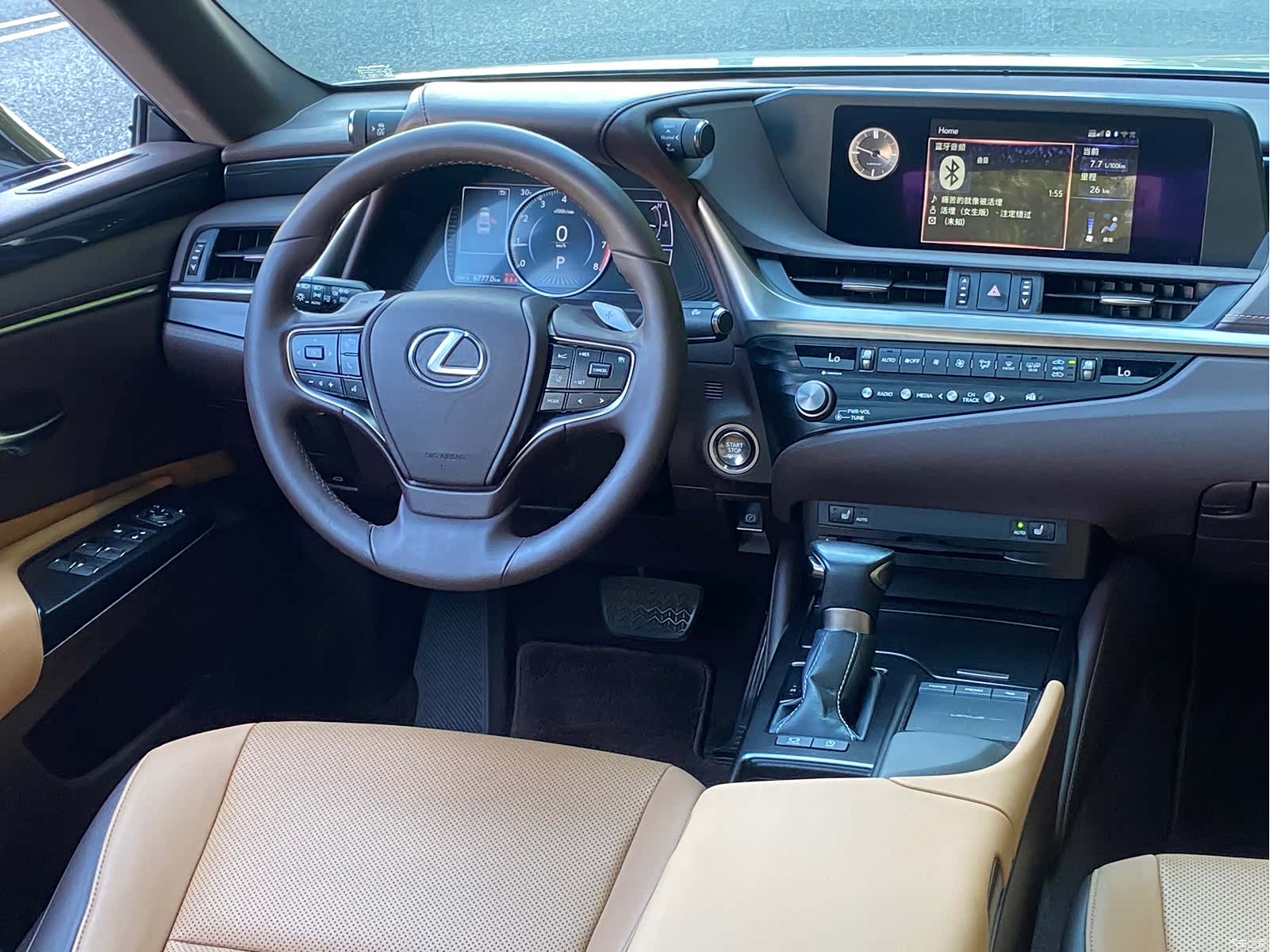 Lexus ES, 2021 12