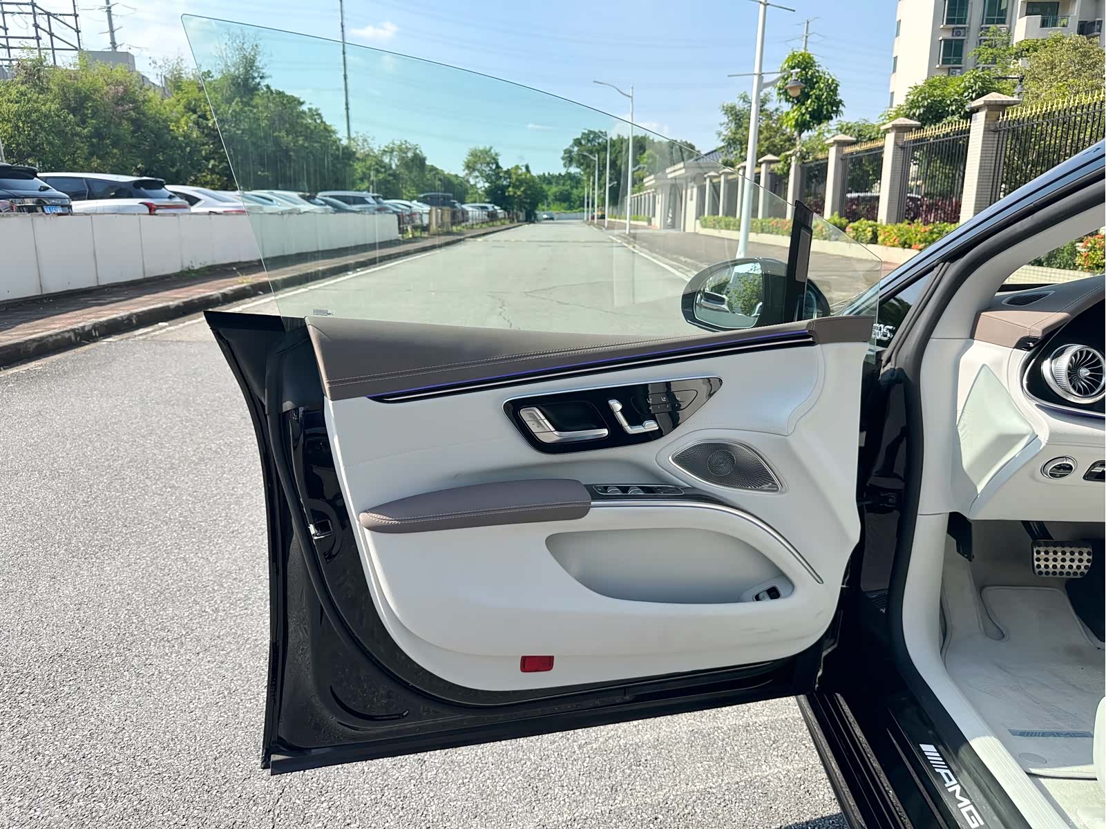 Mercedes-Benz EQS, 2024 10