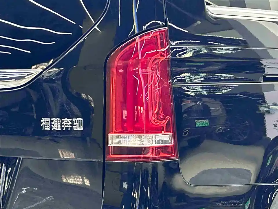Mercedes-Benz V-class Mercedes-Benz V-class