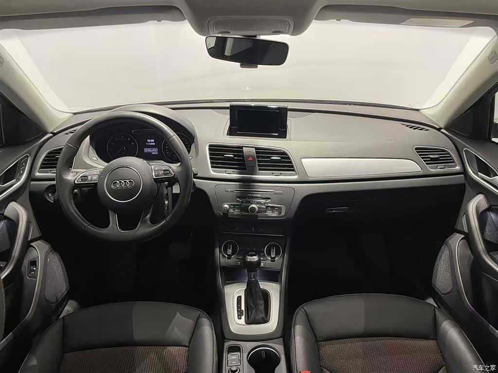 Audi Q3, 2019 7
