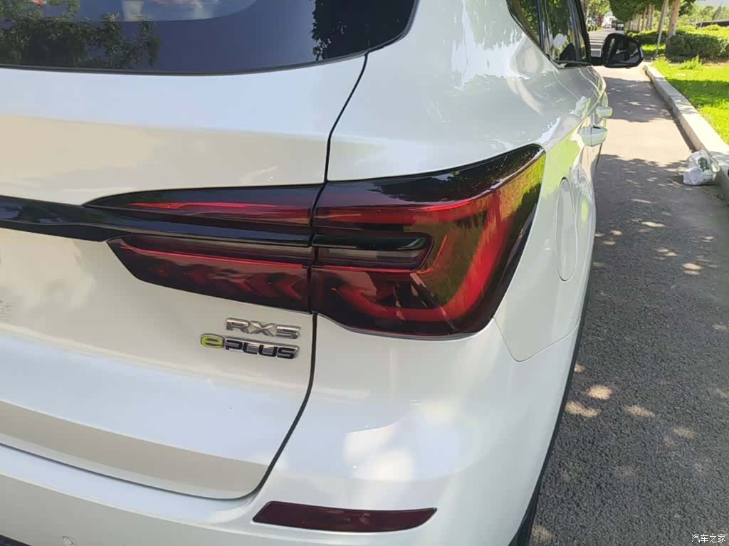 Roewe RX5, 2021 8