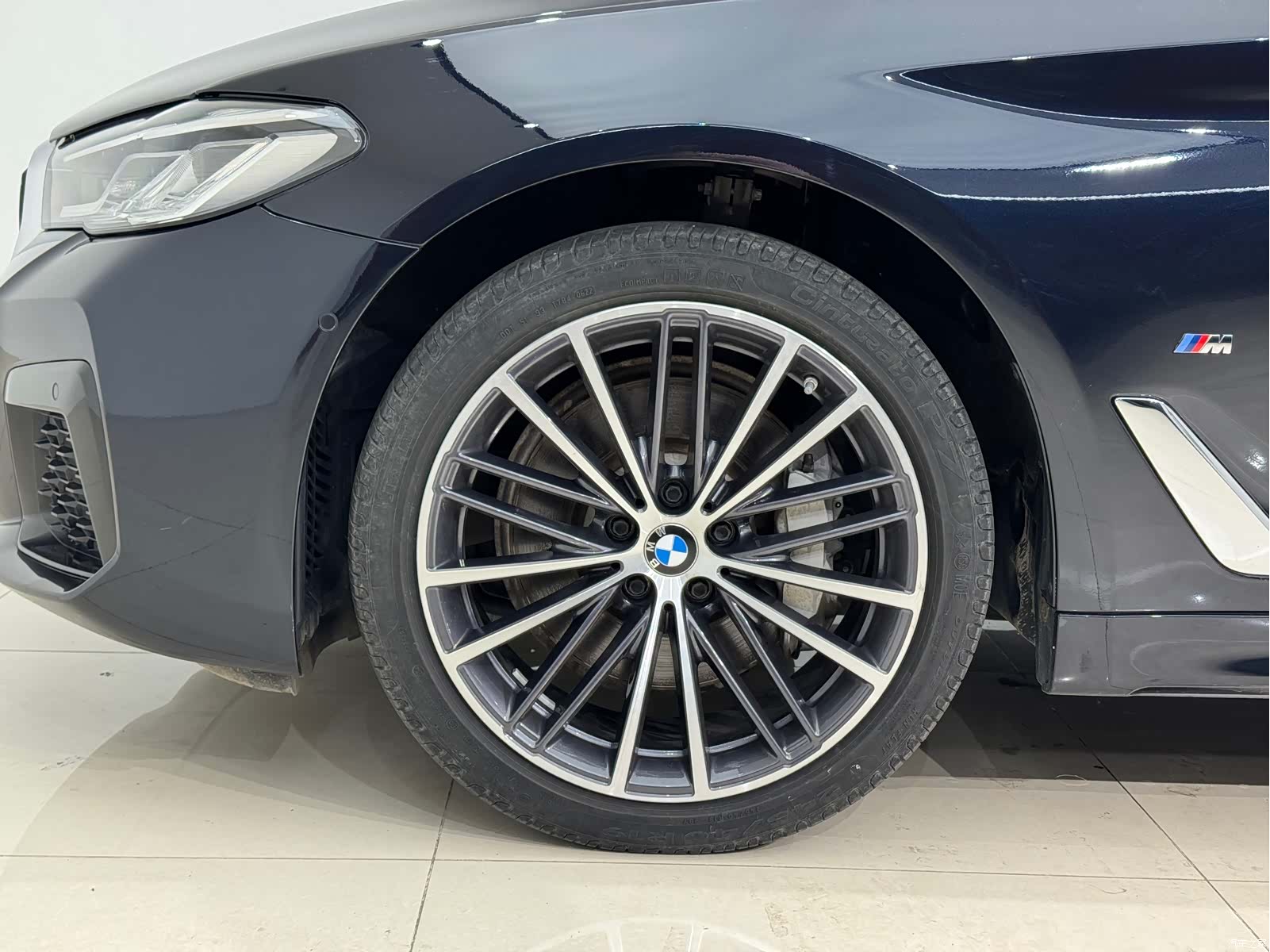 BMW 5 Series, 2022 8